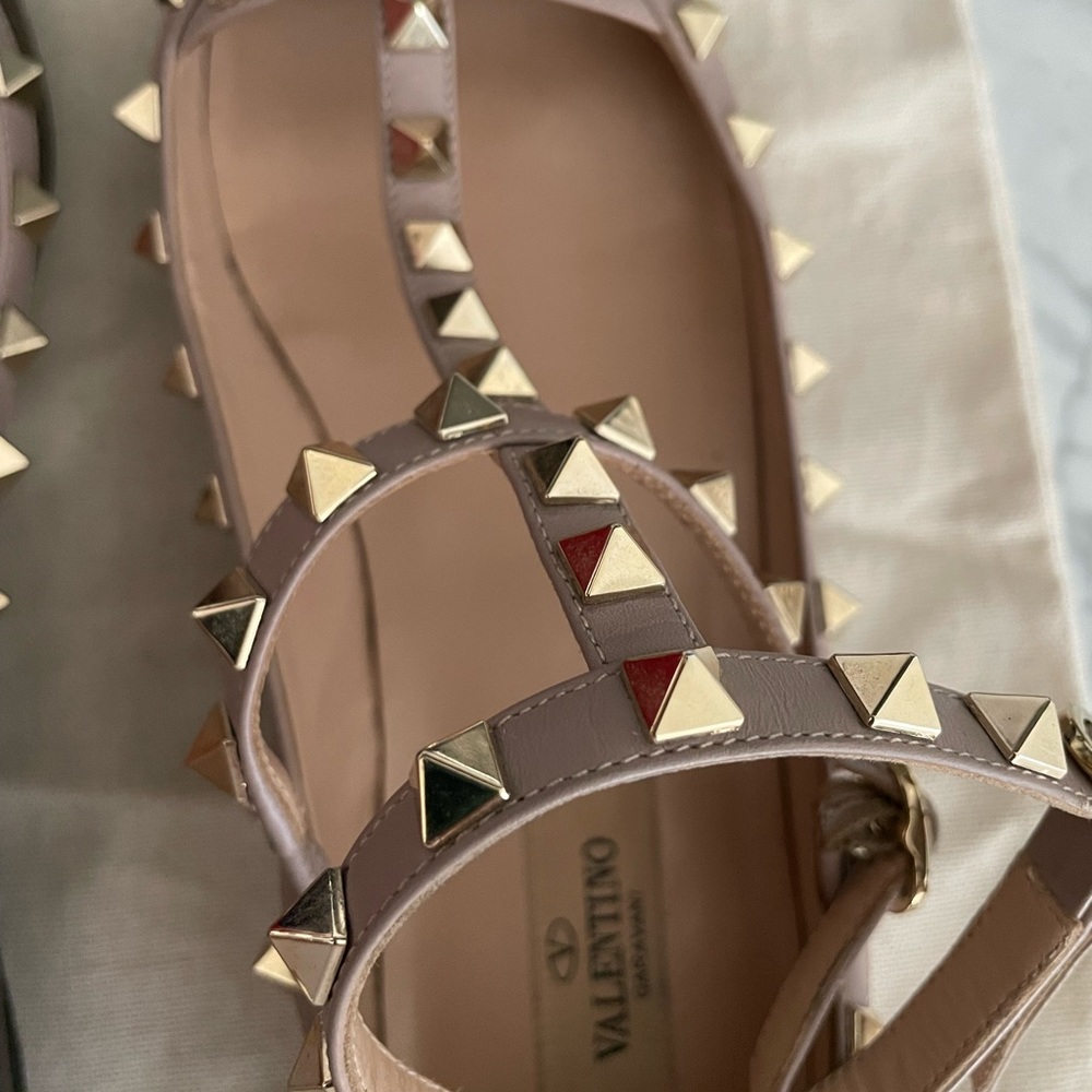VALENTINO ROCKSTUD LEATHER FLATS - Picture 3 of 16